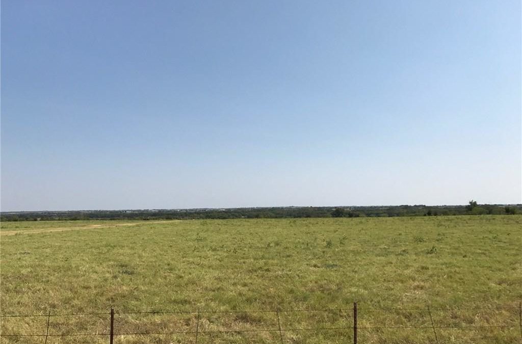 Relocating to the Ellis County Countryside in Palmer Texas