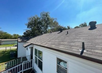 how much does a new roof increase home value