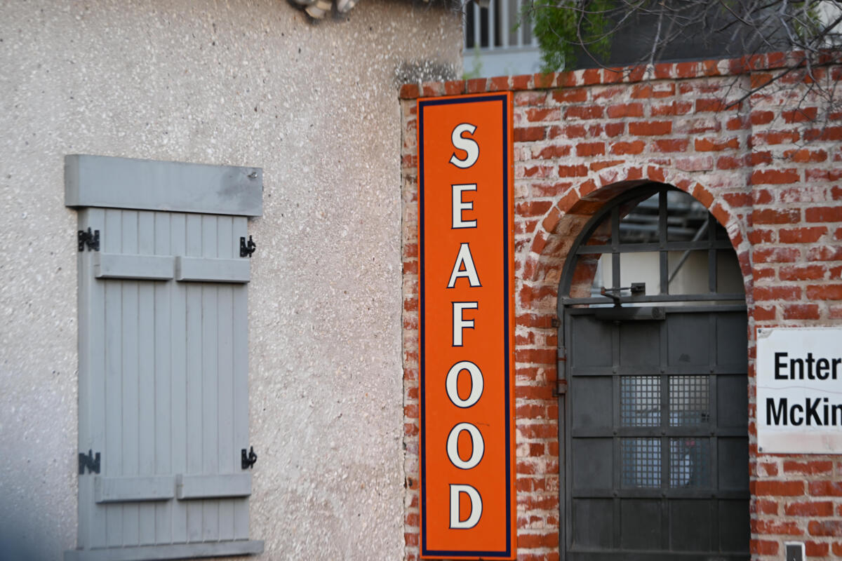 seafood restaurants in Dallas Texas . image by Myers Jackson