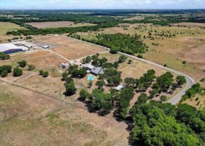 9494 Waide Road Sanger TX 30 +/- acre land and home auction