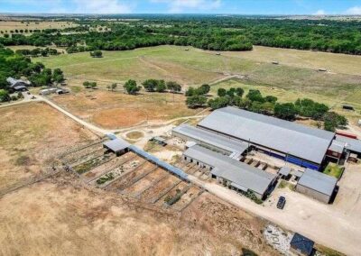 9494 Waide Road Sanger TX 30 +/- acre land and home auction