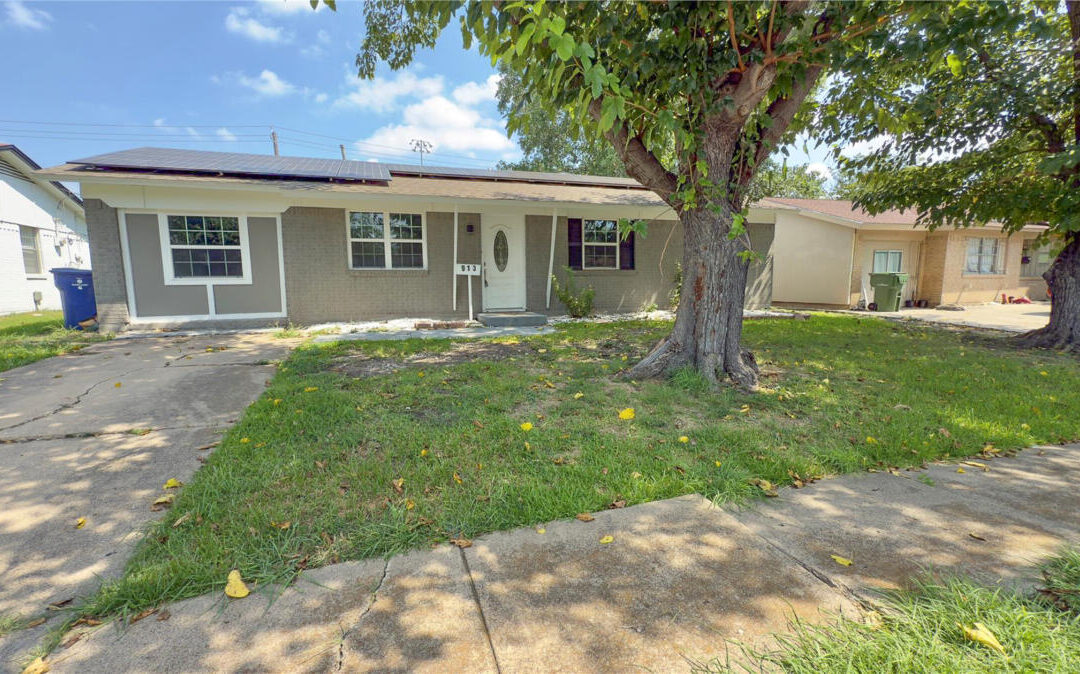 913 Rosewood Hills Dr Garland Texas